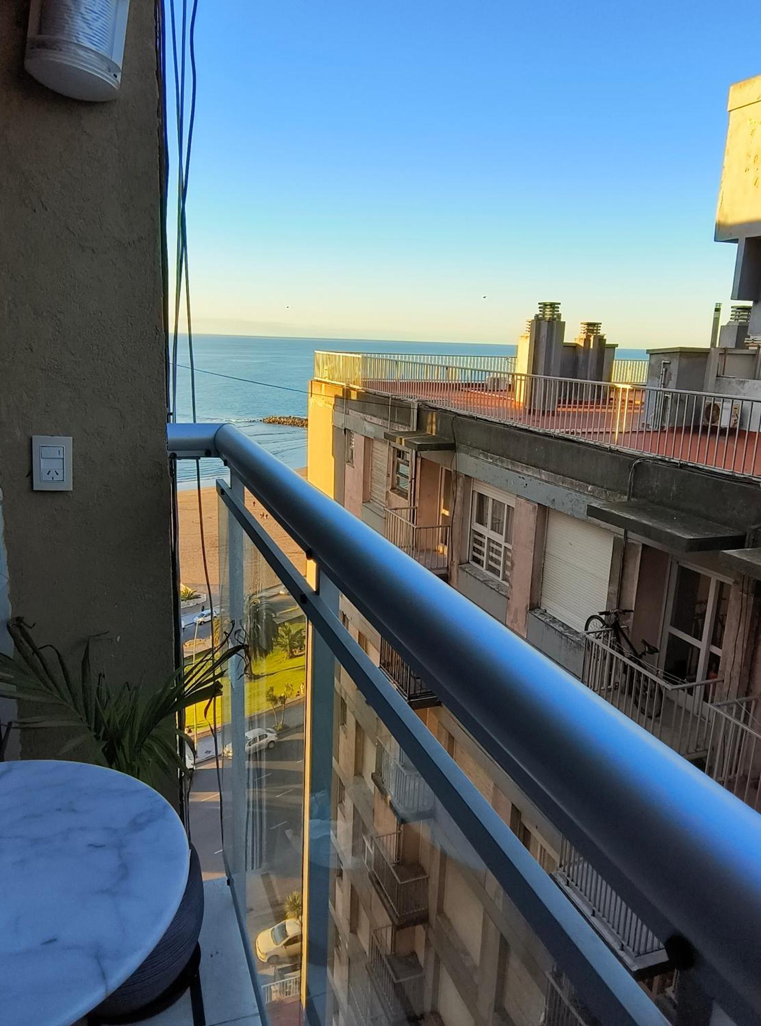Depto Gueemes Y La Costa Apartment